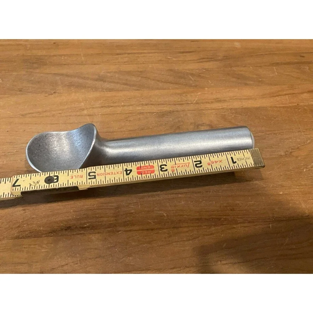 Pampered Chef Ice Cream Scoop Dipper